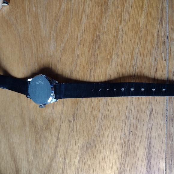 Sleek Black Leather Strap Watch